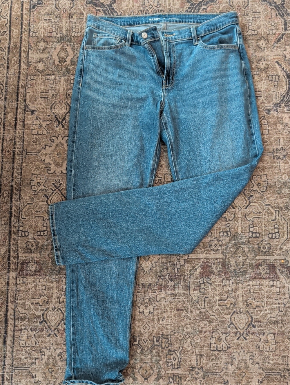 Old Navy WOW Boyfriend Jeans in Medium Blue Wash